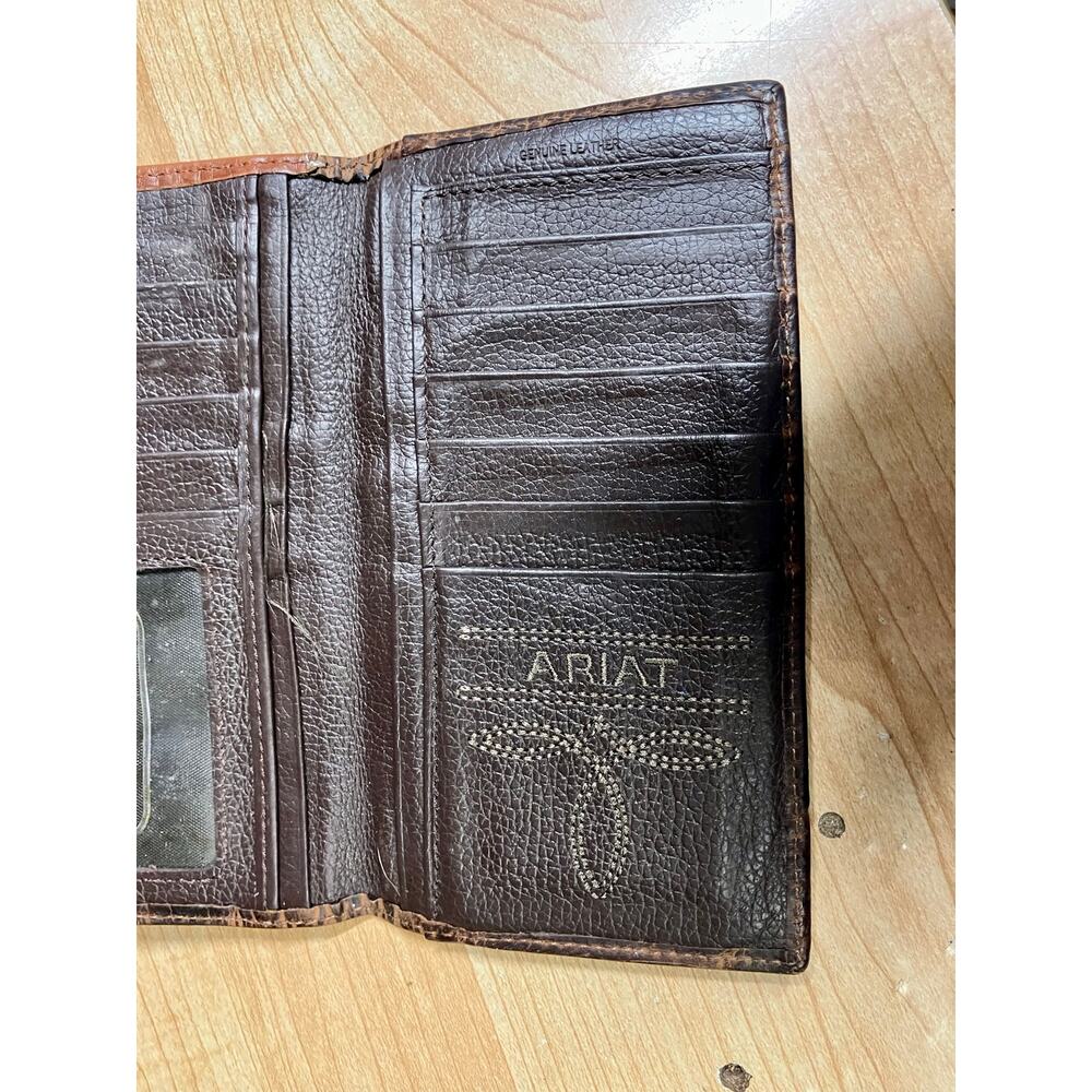 Ariat Brown Rodeo Wallet. - Picture 2 of 8